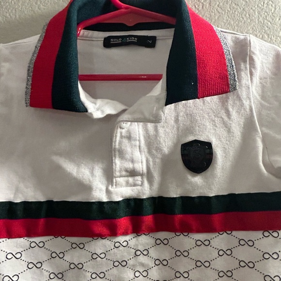 Kids size 2 shirt Preowned in good condition collar neck - Picture 2 of 4